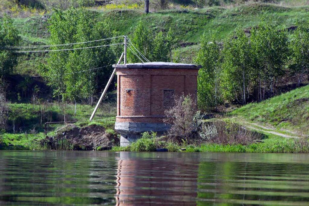 Водозабор на реке